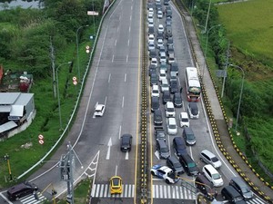 Arus Silaturahmi, Fenomena Unik Kepadatan Volume Kendaraan di Tol Jomo