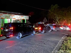 Arus Balik Lebaran, Jalur Poros Maros-Bone di Camba Macet Malam Ini