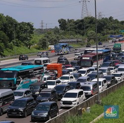 Ambisi RI Gantikan 50% Kendaraan BBM Jadi Listrik!