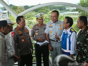 Kapolri Patroli Udara Jalur Tol, Pastikan Keamanan Arus Balik 2024