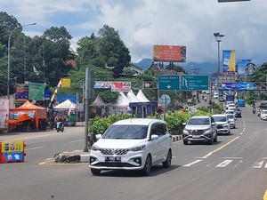 Pj Bupati Bogor Sebut Arus Wisata di Puncak Sudah Terjadi 3 Hari Lalu