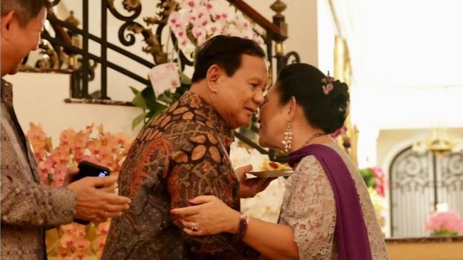 Prabowo Ucapkan Selamat Ulang Tahun Titiek Soeharto: Happy Birthday