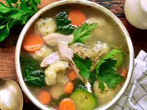 Resep Sup Sayuran Berkuah Kaldu Bening, Cocok untuk Diet