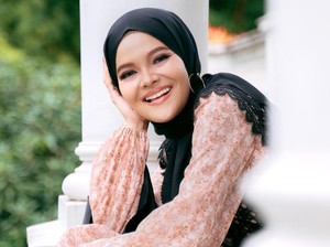 Terry Shahab Bawa Hawa Surga, Terinspirasi dari Guru Kesayangan