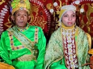 Viral Gadis Pohuwato Dinikahi Kakek 62 Tahun Setelah 4 Bulan Pacaran