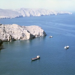 Kapal RI Aman Mondar-Mandir di Selat Hormuz, Ternyata Ini Alasannya..