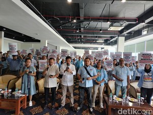 Habiburokhman Gelar Deklarasi Dukung MK Tolak Gugatan Pilpres dari 01-03