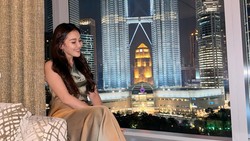 Ayu Ting Ting Sebut Tak Ada Lagi Air Mata Usai Putus dari Muhammad Fardhana