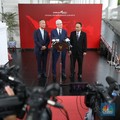 Menteri Jokowi Rayu CEO Apple Bangun Pabrik di RI