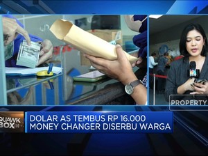 Video: Dolar AS Tembus Rp 16.000, Money Changer Diserbu Warga
