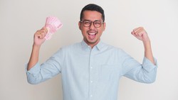 Kalender Jawa Kamis Wage 20 Agustus 2026: Ada Rezeki di Perjalanan