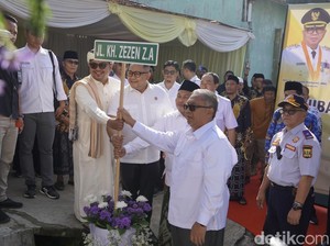 Sosok KH Zezen ZA yang Diabadikan Jadi Nama Jalan di Sukabumi