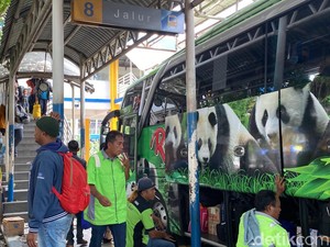 Ratusan Ribu Penumpang Arus Balik Padati Terminal Purabaya hingga Akhir Pekan