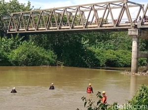 Pembuang Sampah Hilang di Bengawan Solo Klaten, Pencarian hingga Sukoharjo