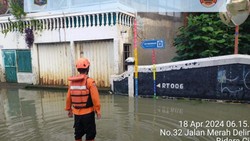 Kali Ciliwung Meluap, 18 RT di Jaktim Terendam Banjir