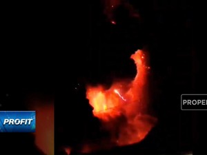 Video: Penampakan Gunung Ruang Meletus, Statusnya Naik Jadi Awas