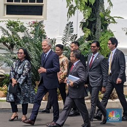 Intip Hasil Pertemuan Jokowi & Eks PM Inggris, Energi Baru Hingga IKN