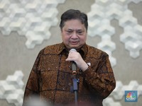 Warga RI Ada Pesan dari Airlangga: Tahan Impor Barang Konsumsi!