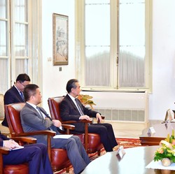 Jokowi dan Menlu China Bahas IKN Hingga Kereta Cepat Nyambung Surabaya