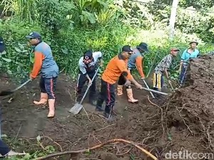 Longsor Akibat Hujan Deras Tutup Jalan di Klungkung, Warga Sempat Terisolasi