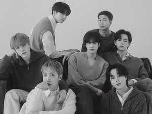 METRO Dept Store Eksklusif Bawa BTS POP-UP: MONOCHROME ke Jakarta