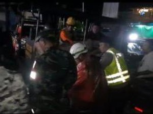 Detik-detik Tebing Longsor di Pronojiwo Lumajang Tewaskan Satu Orang