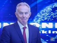 Takut AI Bawa Petaka, Tony Blair Ajak Jokowi Susun Aturannya