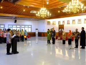 Lantik 5 OPD Pemkot Solo, Gibran Pesan Wajib Melek Medsos