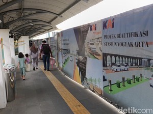 Ada Beautifikasi Stasiun Tugu, Pintu Timur Sementara Khusus Motor-Mobil Kecil