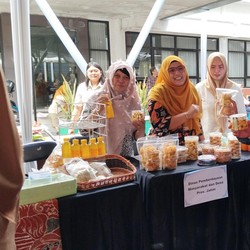 BRI Bantu Usaha Kue Kering di Sidoarjo Penuhi Permintaan Saat Lebaran