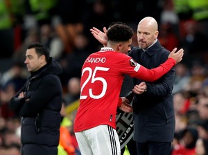 Jadon Sancho Bersedia Kembali ke MU Asalkan Ten Hag Dipecat