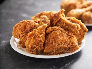 Ini Daftar Tahta Tertinggi Ayam Krispi yang Renyah dan Murah