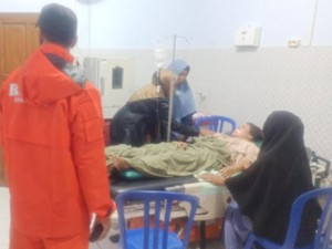 Pasutri Tertimpa Pohon Tumbang di Ngawi, Suami Tewas-Istri Dilarikan ke RS