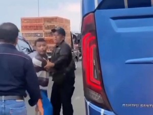 Polisi: Sopir Bus Cekcok dengan Pemobil di Tol Bogor Dipicu Saling Serobot