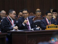 MK Tolak Dalil Permohonan AMIN: Program Bansos Implementasi UU APBN