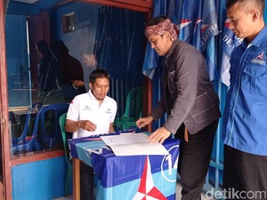 Eks Birokrat hingga Artis Daftar Bacawalkot Tasik di Demokrat