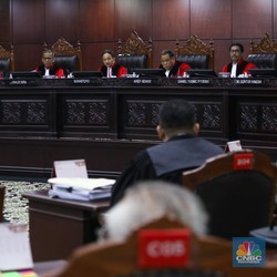 Putusan MK: Cawe-cawe Jokowi di Pilpres 2024 Tidak Terbukti
