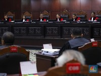 MK: Tidak ada Bukti Pembagian Bansos Jokowi Untungkan Prabowo-Gibran