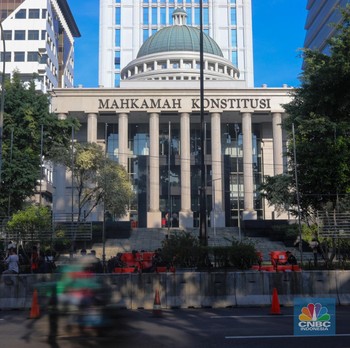 Potret Pengamanan Gedung MK Jelang Sidang Putusan Sengketa Pilpres