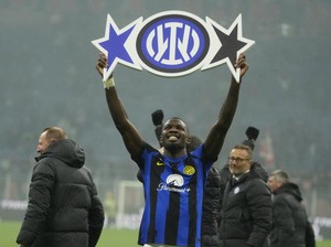 Usai Raih Scudetto, Inter Incar Cuan Besar dari Jersey Bintang Dua