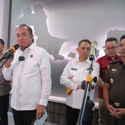 Kejagung Serahkan 5 Smelter Sitaan Kasus Timah ke Kementerian BUMN
