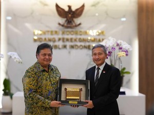 Airlangga Bertemu Menlu Singapura di Jakarta, Ini yang Dibahas