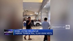 Video: Viral! Mobil Listrik Tabrak Tembok Mal Gegara Bocah