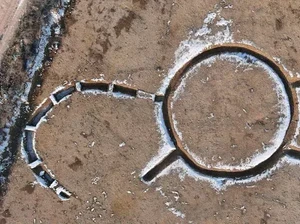 Arkeolog Temukan Monumen Misterius di Situs Kuno, Begini Wujudnya