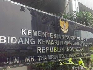 Rapat Iuran Pariwisata di Kantor Luhut Ditunda