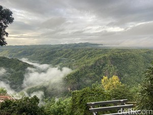 Indonesia Kekurangan Investasi di Sektor Pariwisata