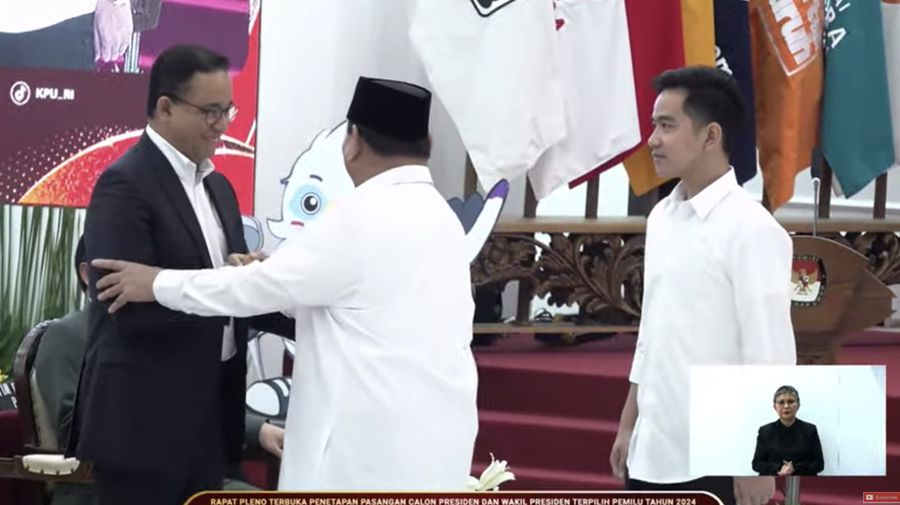 Prabowo-Gibran, Anies-Muhaimin. (Tangkapan Layar Youtube)