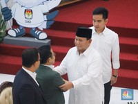 Disebut Bakal Sambangi Kantor PKB, Prabowo: Lagi Tunggu Konfirmasi