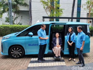 Tarif Naik Taksi Bluebird Khusus untuk Difabel: Buka Pintu Bayar Rp 16 Ribu