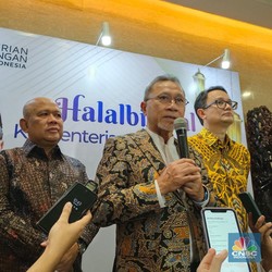 Mendag Zulhas Buka Suara Soal Dolar Ngamuk, Sebut-Sebut BI